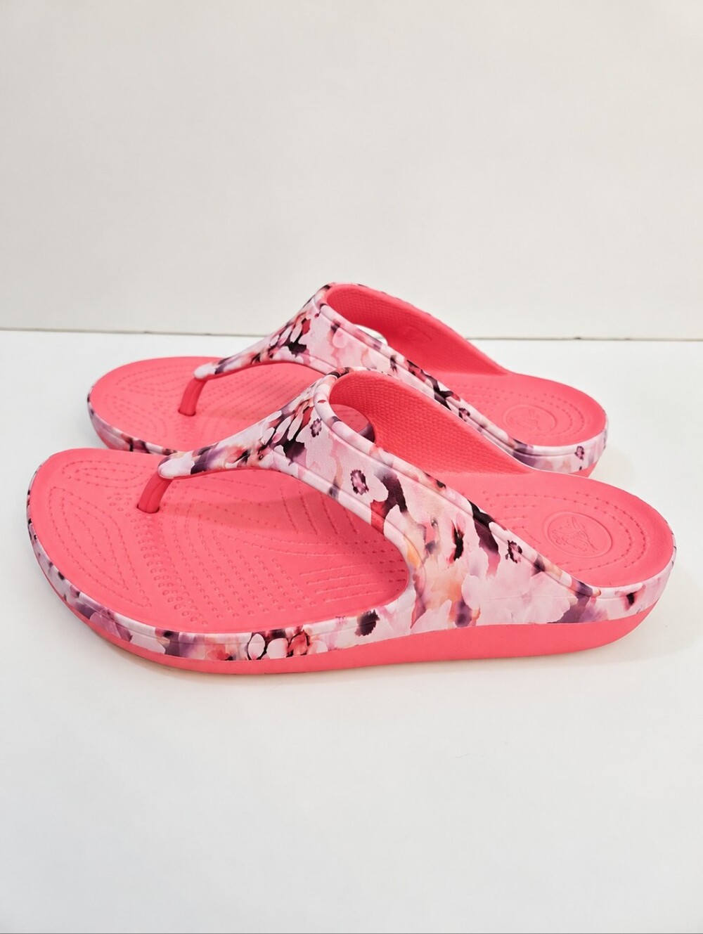Crocs Sloane Pink Printed Sandals Size 10 Womens Slip On EUC